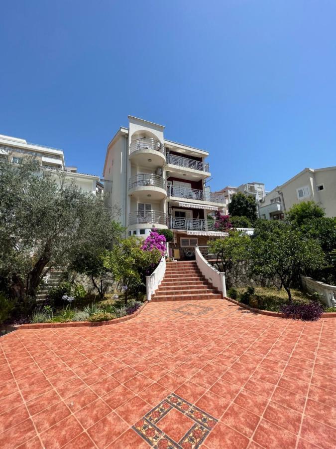 Apartmani Iva Becici Bečići Exterior foto